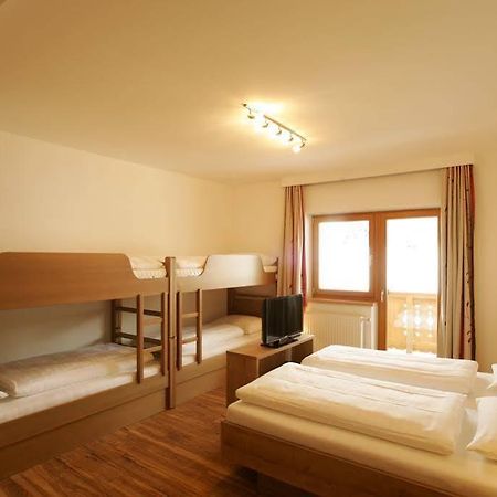 Familien & Wohlfuhlhotel Johanneshof Saalbach-Hinterglemm Zewnętrze zdjęcie